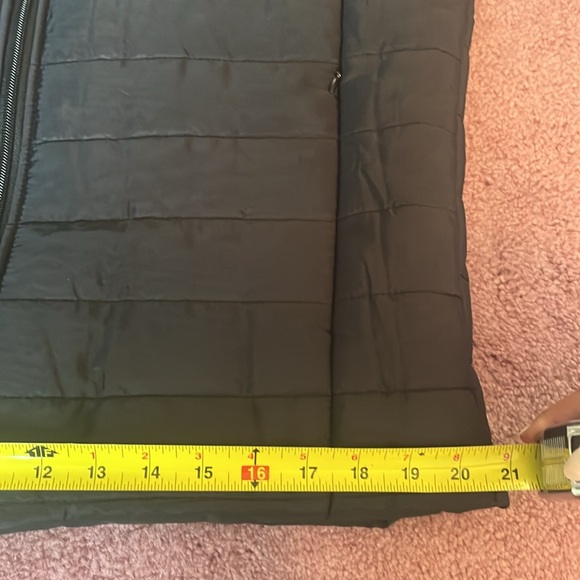 Black Vest Men’s Winter BRAND NEW - Picture 10 of 10